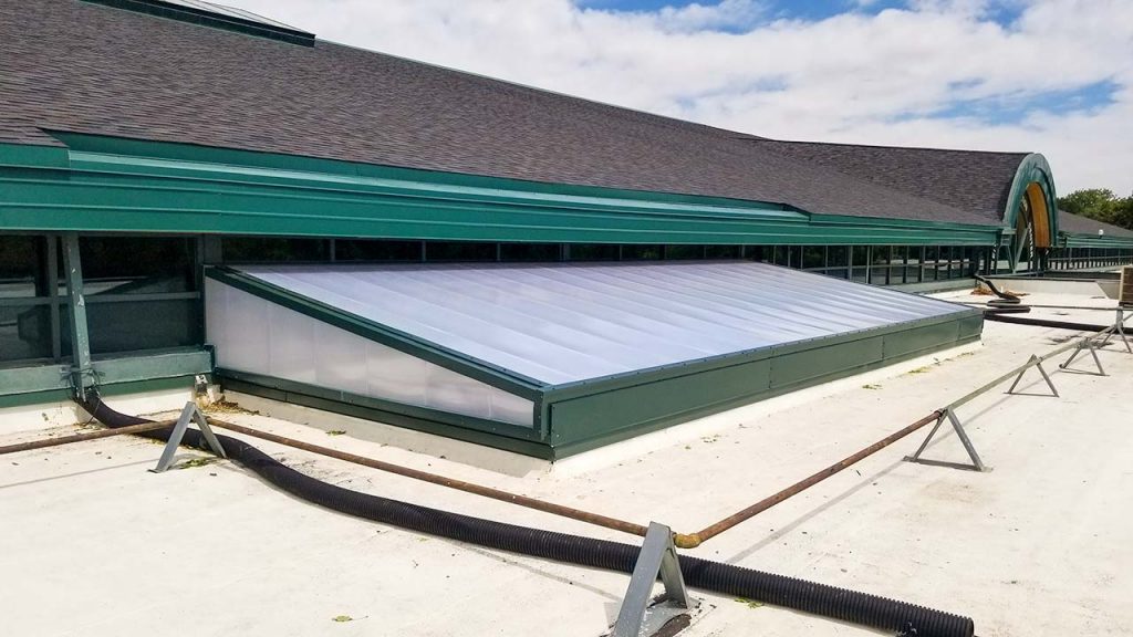 failed fiberglass skylight 21393-124316