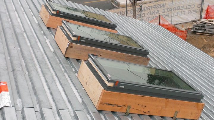 School-Skylight-Installation-19084-505-2